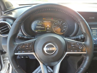 2022 Nissan Kicks SR