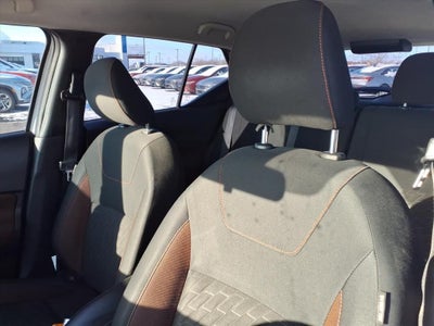 2022 Nissan Kicks SR