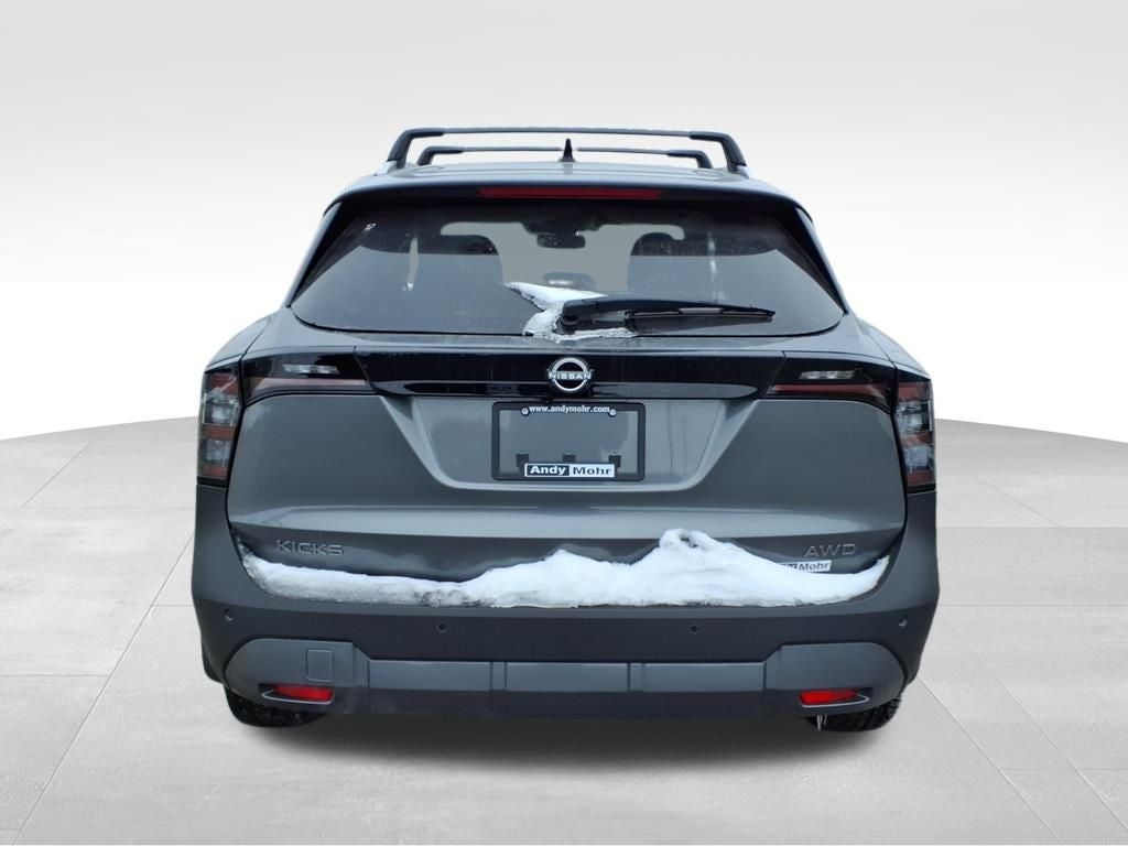 2026 Nissan Kicks SV