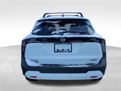 2026 Nissan Kicks SV