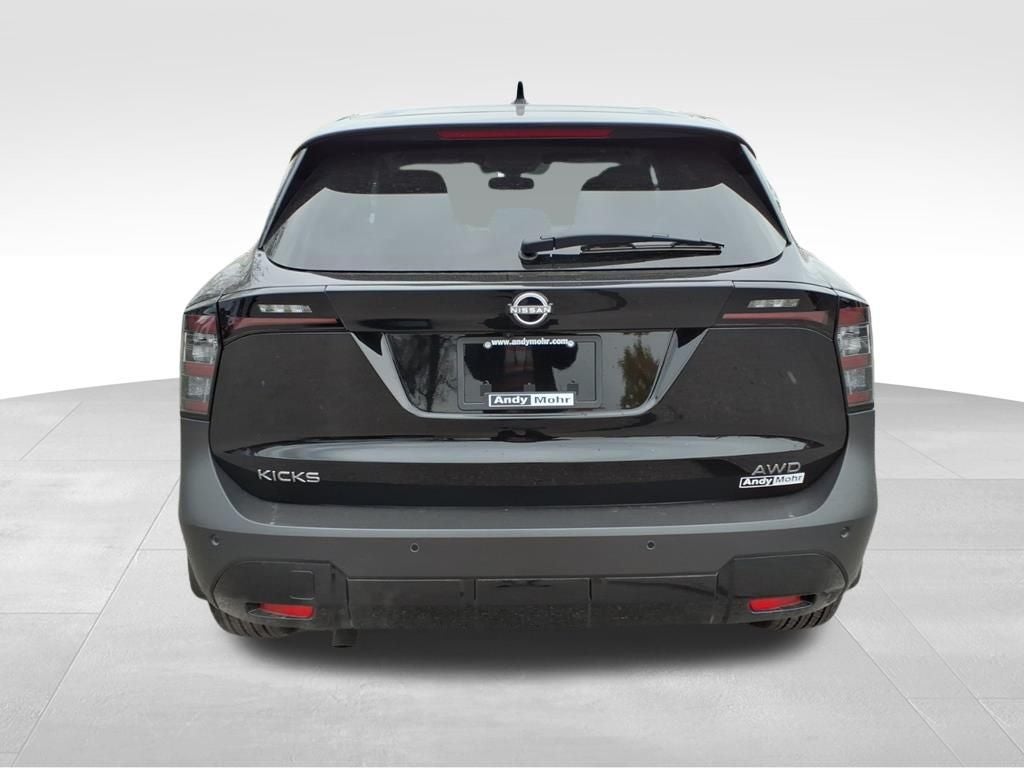 2025 Nissan Kicks SV