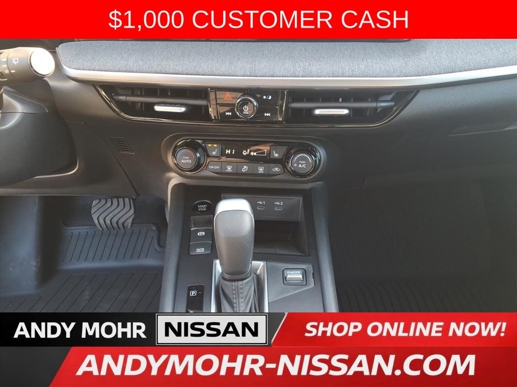 2026 Nissan Kicks SV