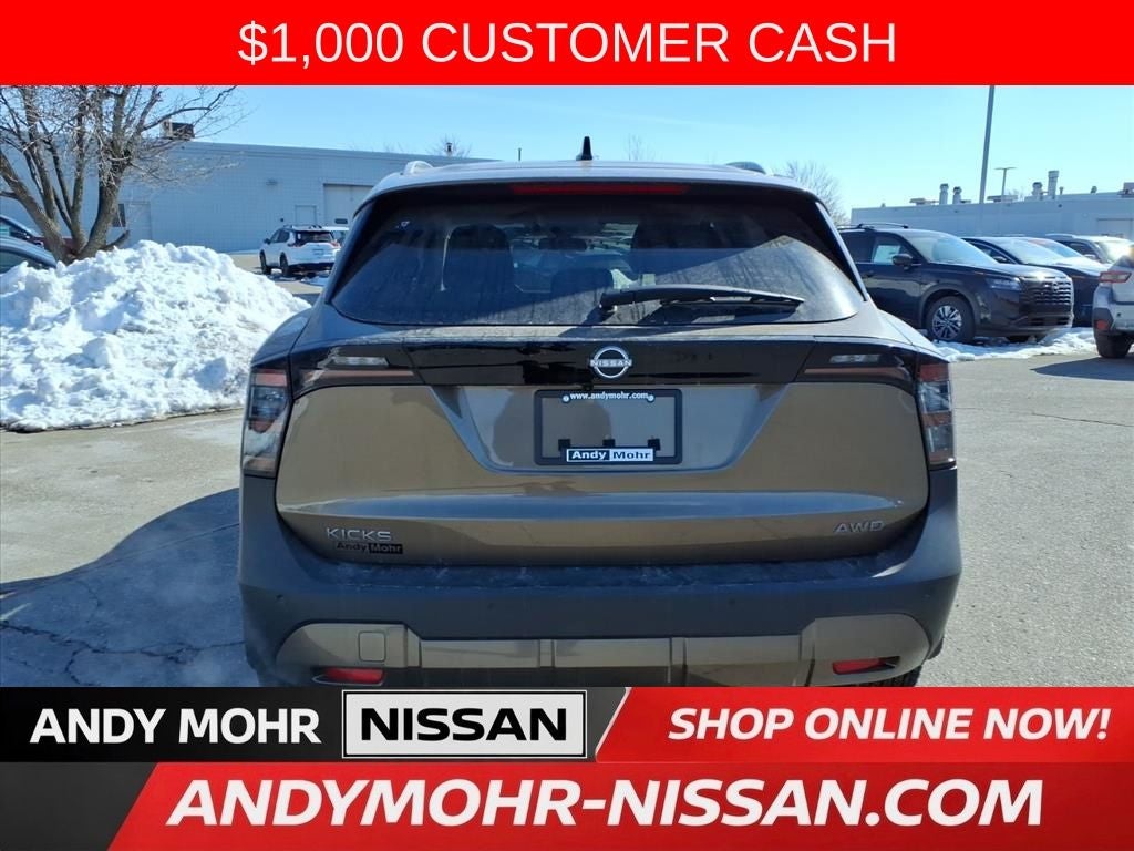 2026 Nissan Kicks SV