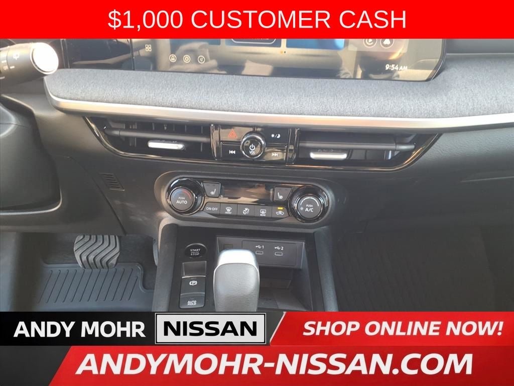 2026 Nissan Kicks SV