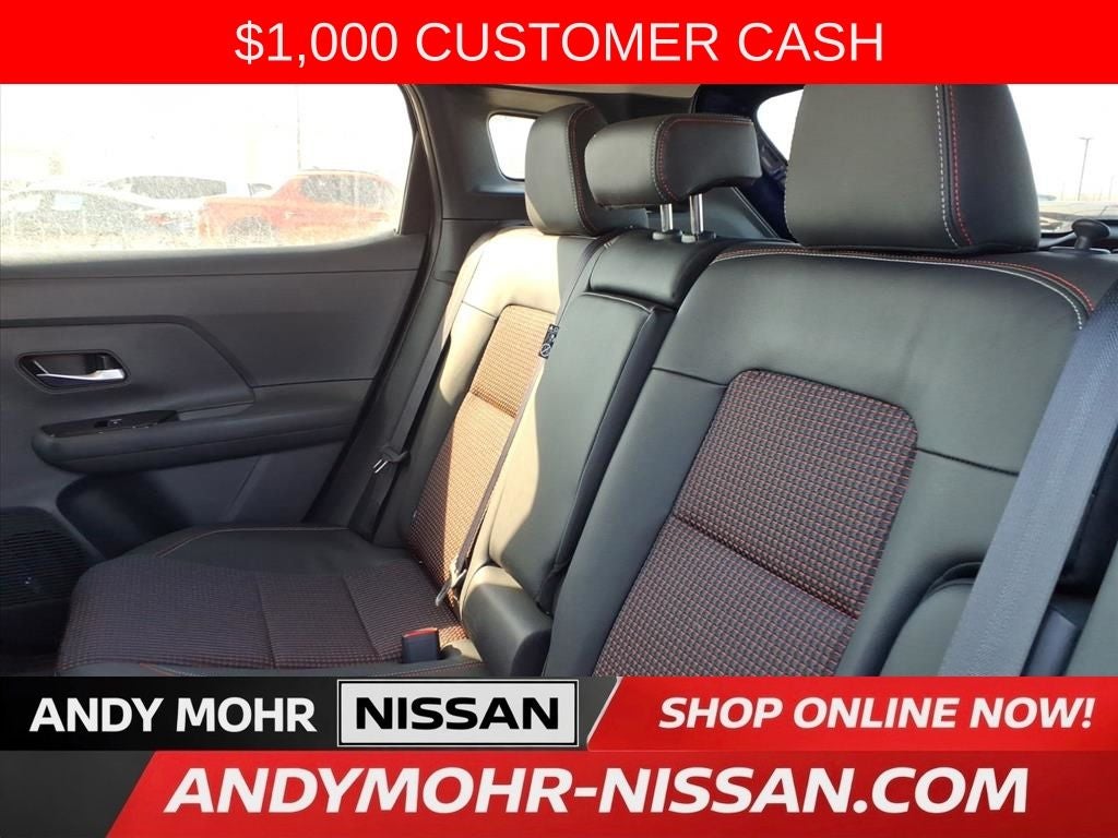 2026 Nissan Kicks SR