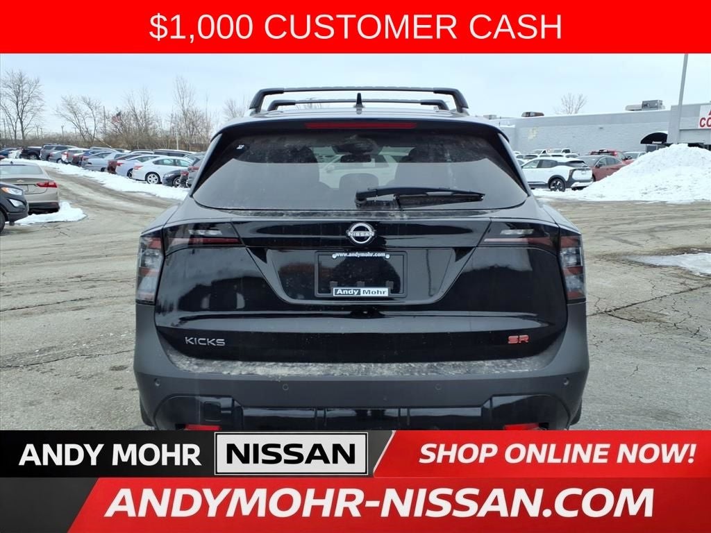 2026 Nissan Kicks SR