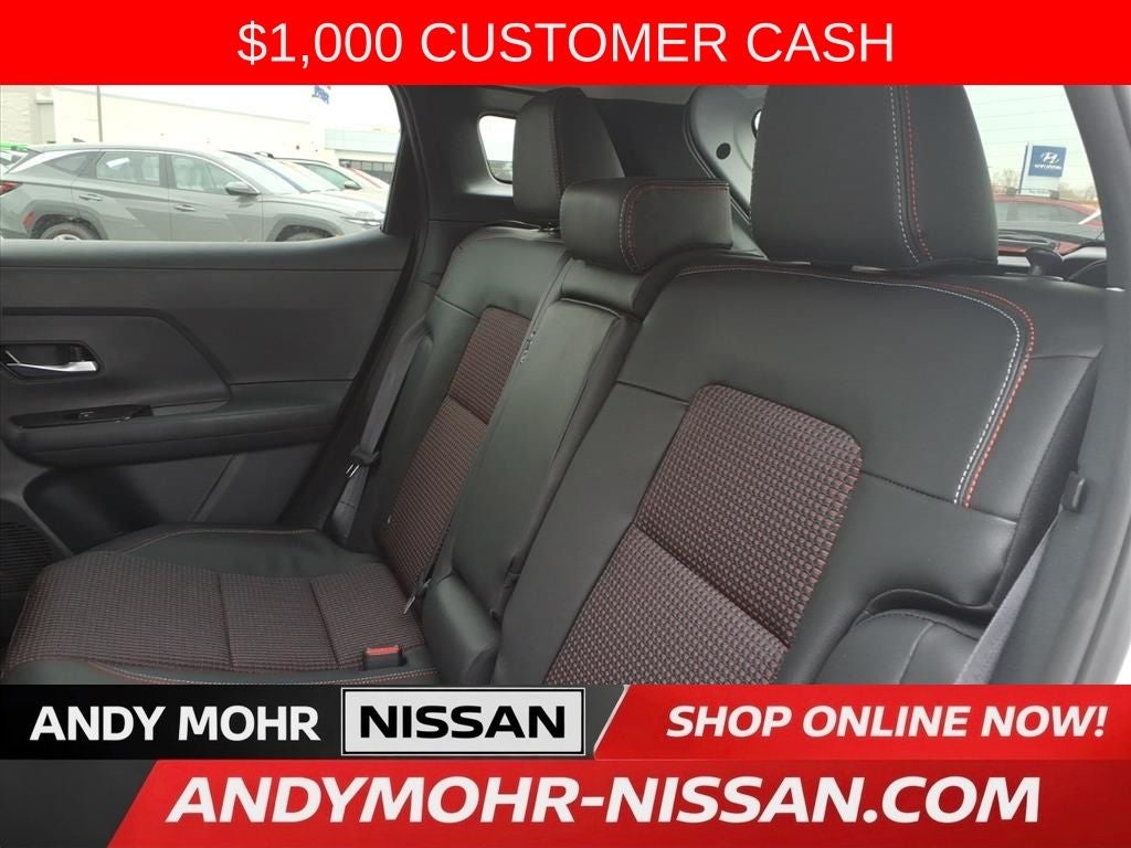 2026 Nissan Kicks SR