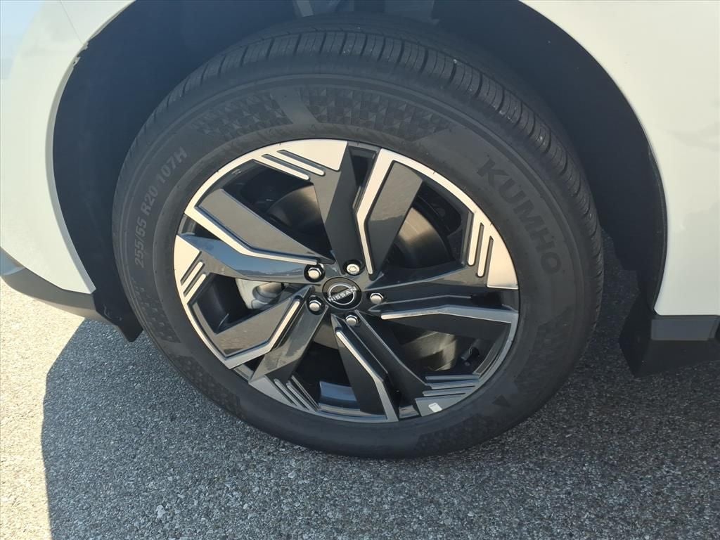 2025 Nissan Murano SV