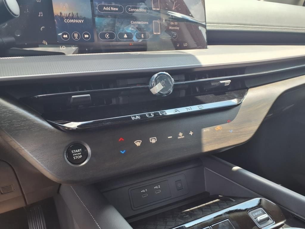 2025 Nissan Murano SV