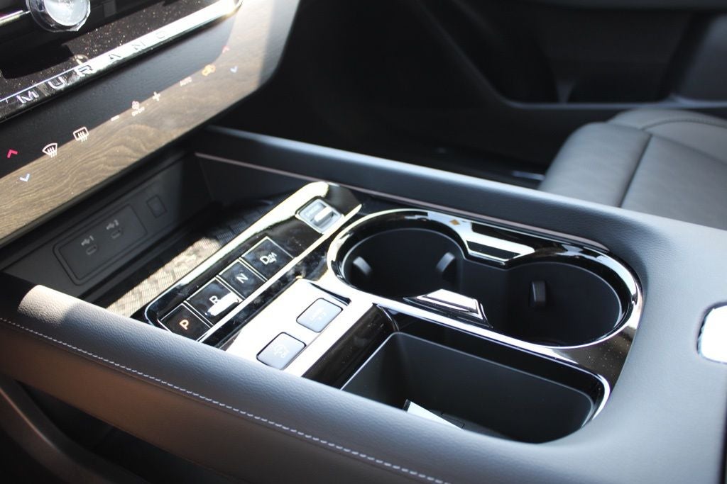 2025 Nissan Murano Platinum