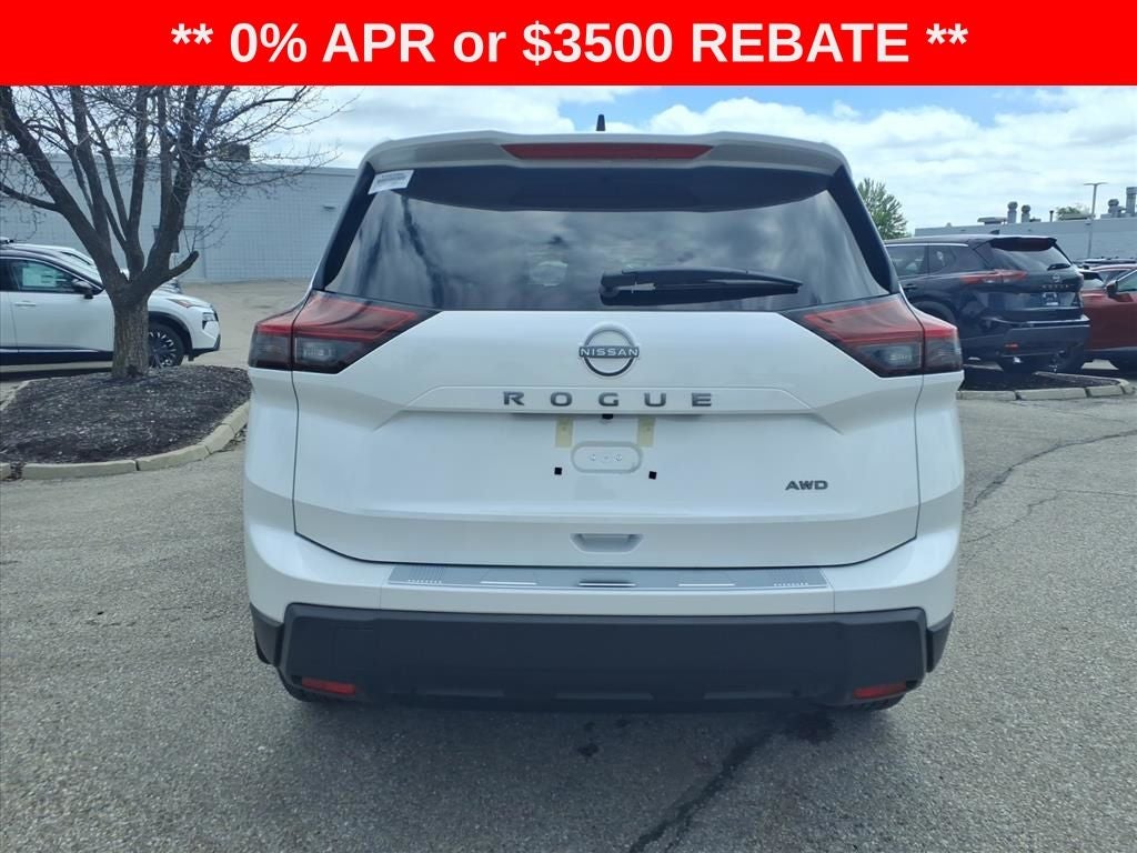 2026 Nissan Rogue SV