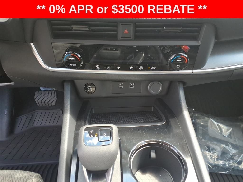 2026 Nissan Rogue SV