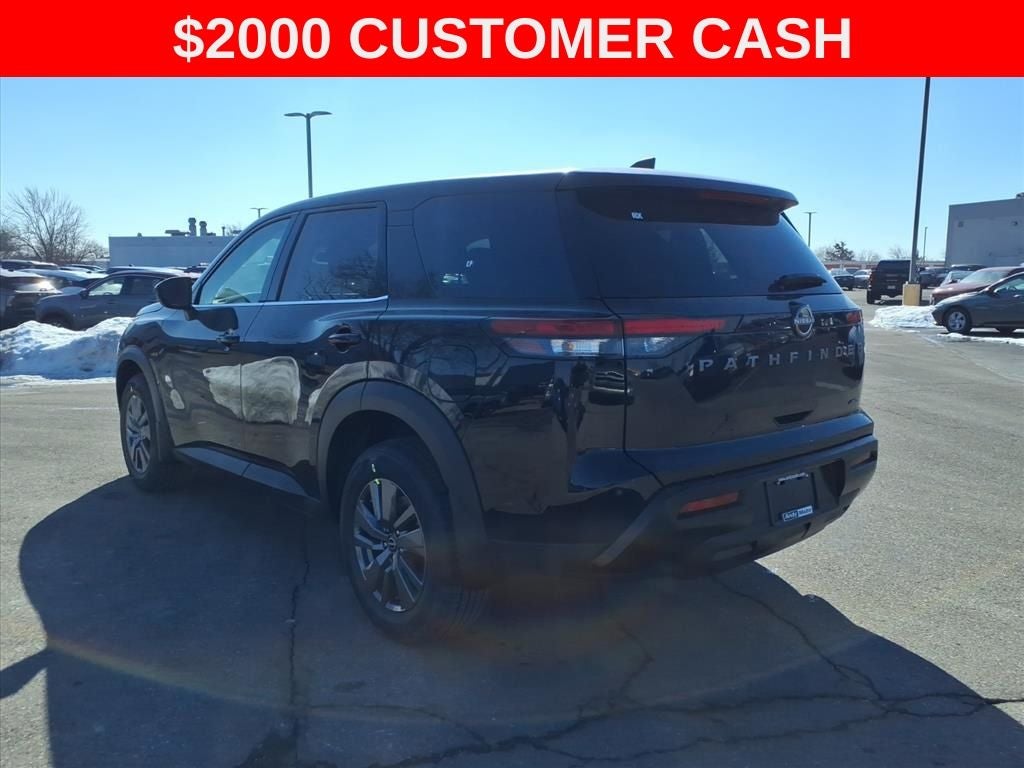2026 Nissan Pathfinder S