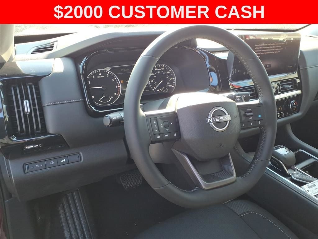 2026 Nissan Pathfinder SV