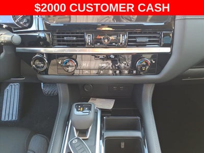 2026 Nissan Pathfinder SV