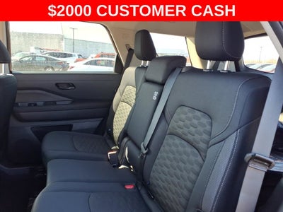 2026 Nissan Pathfinder SV