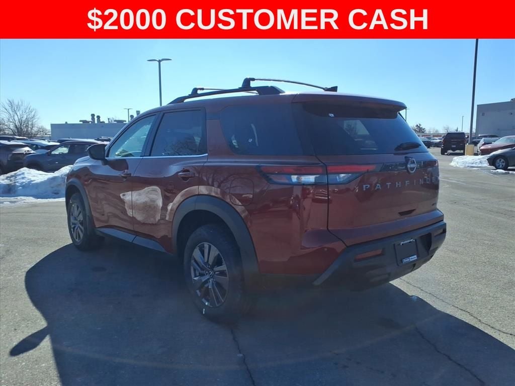 2026 Nissan Pathfinder SV