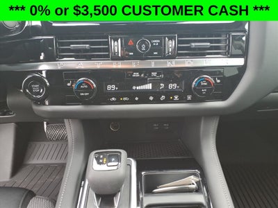 2026 Nissan Pathfinder SV