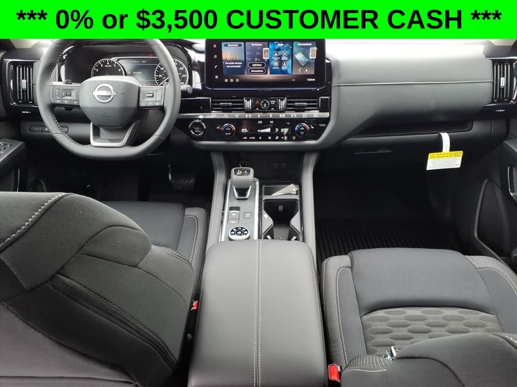 2026 Nissan Pathfinder SV