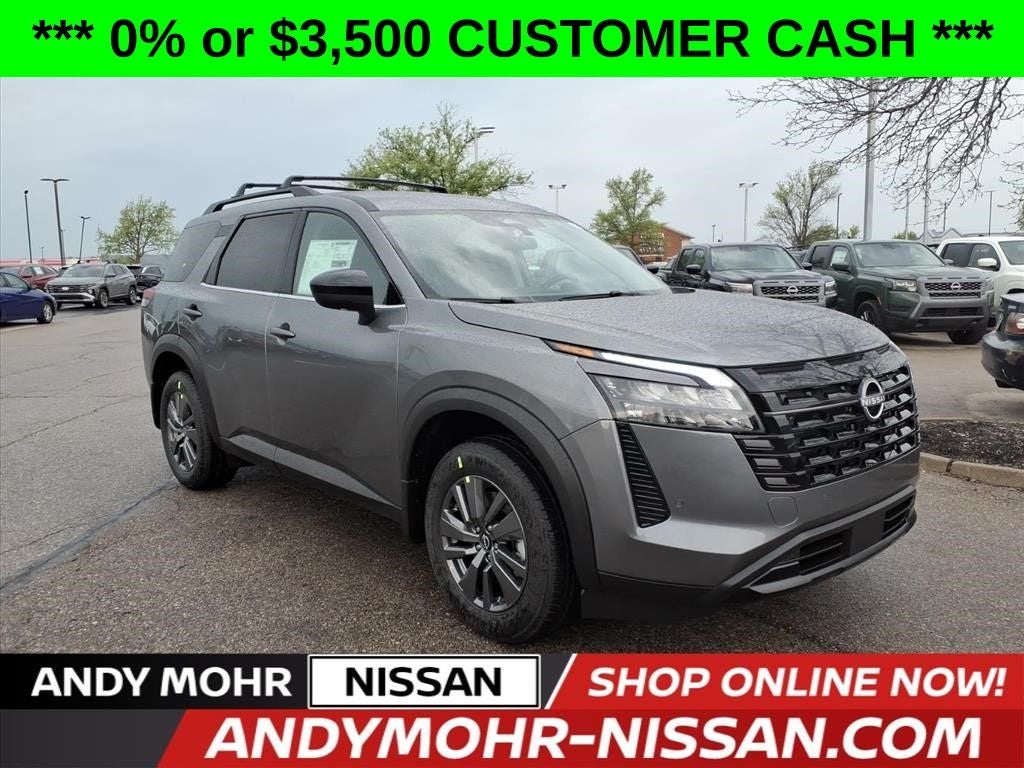 2026 Nissan Pathfinder SV