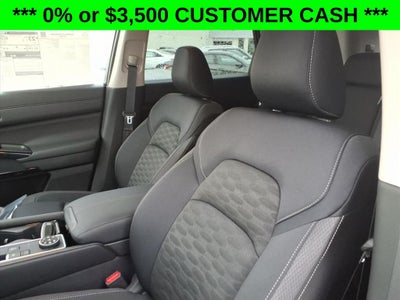 2026 Nissan Pathfinder SV