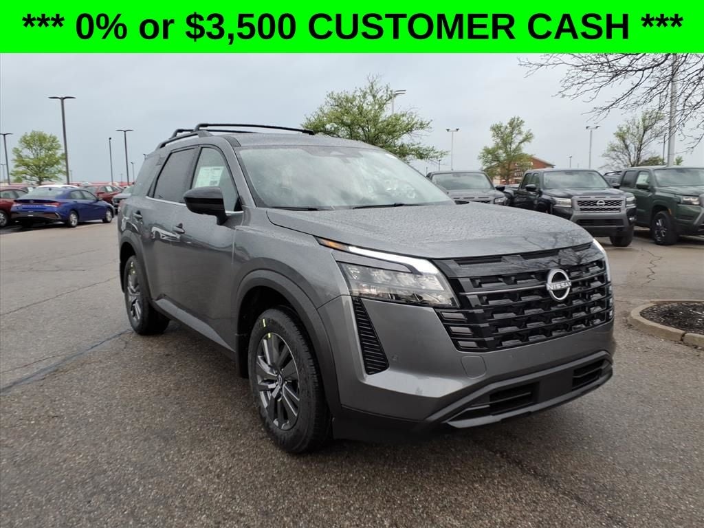 2026 Nissan Pathfinder SV