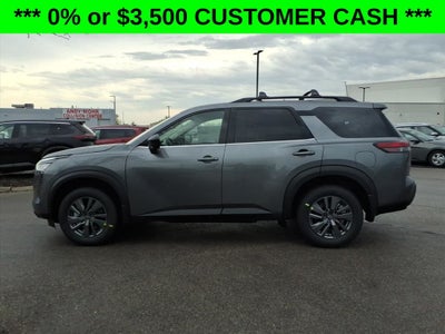 2026 Nissan Pathfinder SV