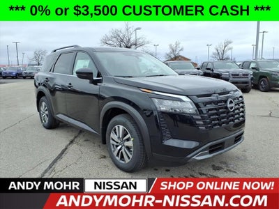 2026 Nissan Pathfinder SL