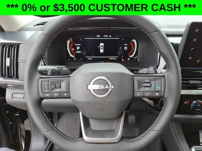 2026 Nissan Pathfinder SL