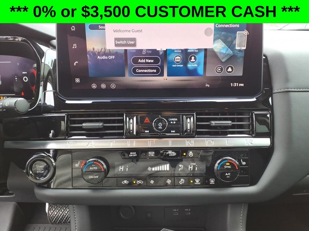 2026 Nissan Pathfinder SL