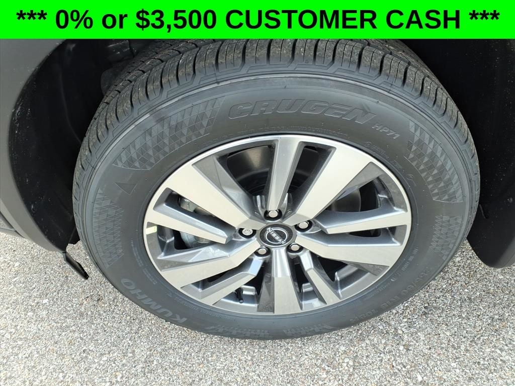 2026 Nissan Pathfinder SL