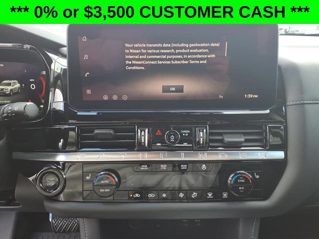 2026 Nissan Pathfinder SL