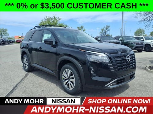 2026 Nissan Pathfinder SL