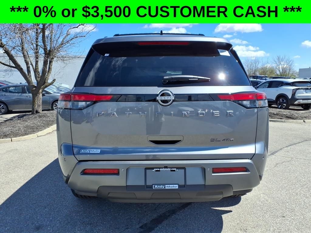 2026 Nissan Pathfinder SL