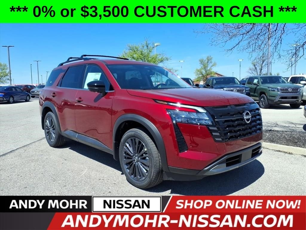 2026 Nissan Pathfinder SL