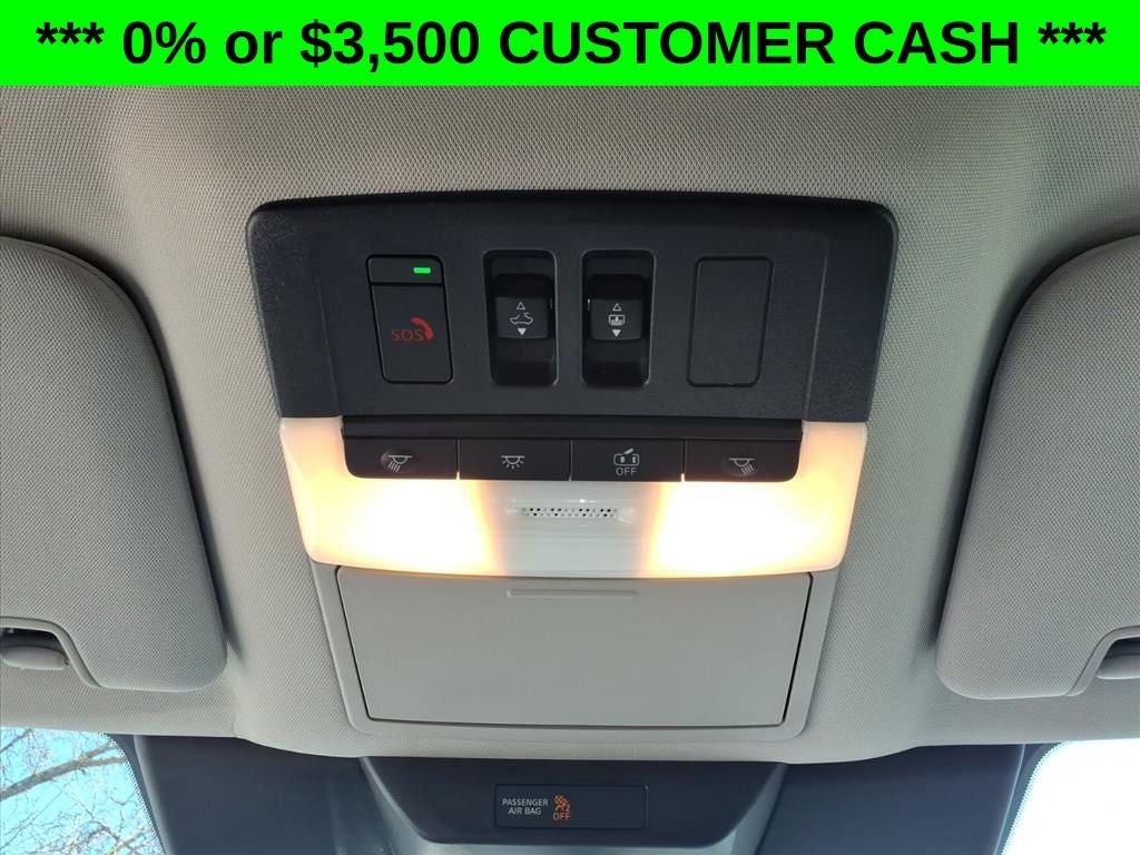 2026 Nissan Pathfinder SL