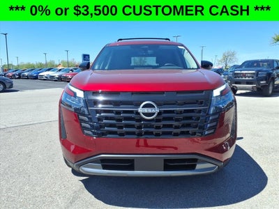 2026 Nissan Pathfinder SL