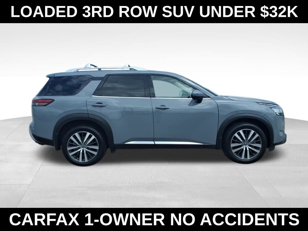 2022 Nissan Pathfinder Platinum
