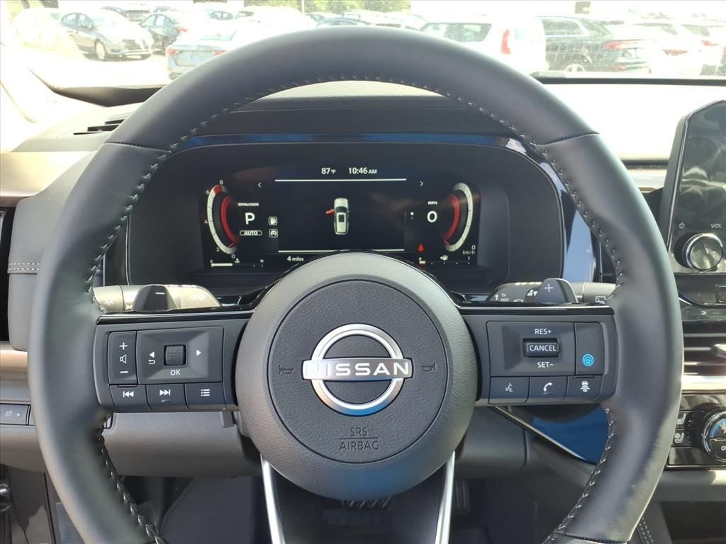 2025 Nissan Pathfinder Platinum