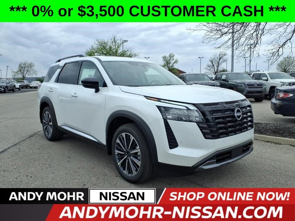 2026 Nissan Pathfinder Platinum