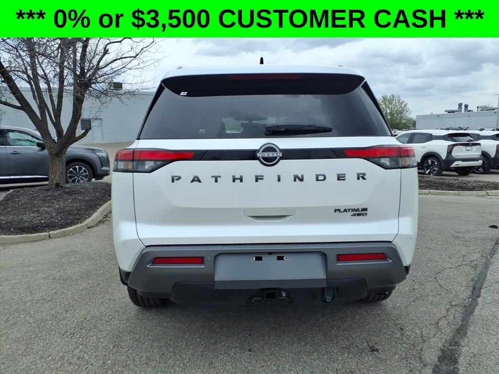 2026 Nissan Pathfinder Platinum