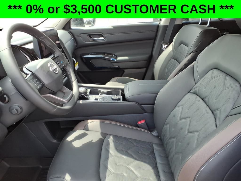 2026 Nissan Pathfinder Platinum