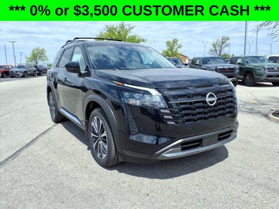 2026 Nissan Pathfinder Platinum