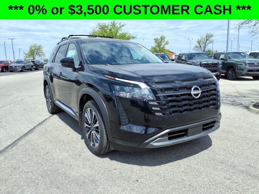 2026 Nissan Pathfinder Platinum