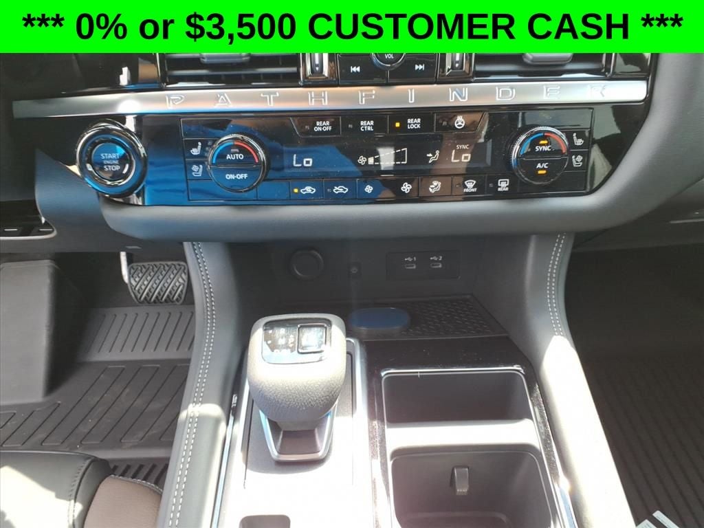 2026 Nissan Pathfinder Platinum