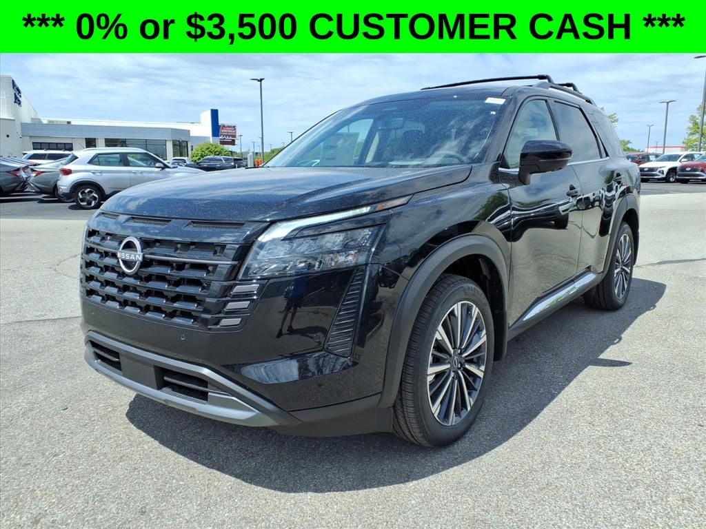 2026 Nissan Pathfinder Platinum