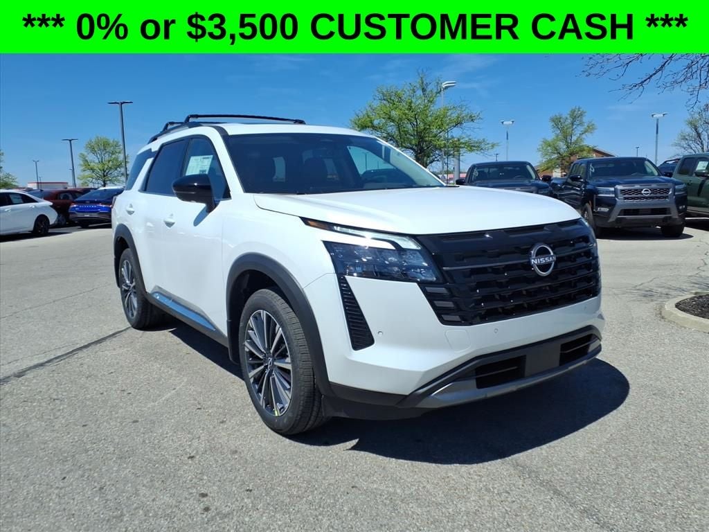 2026 Nissan Pathfinder Platinum