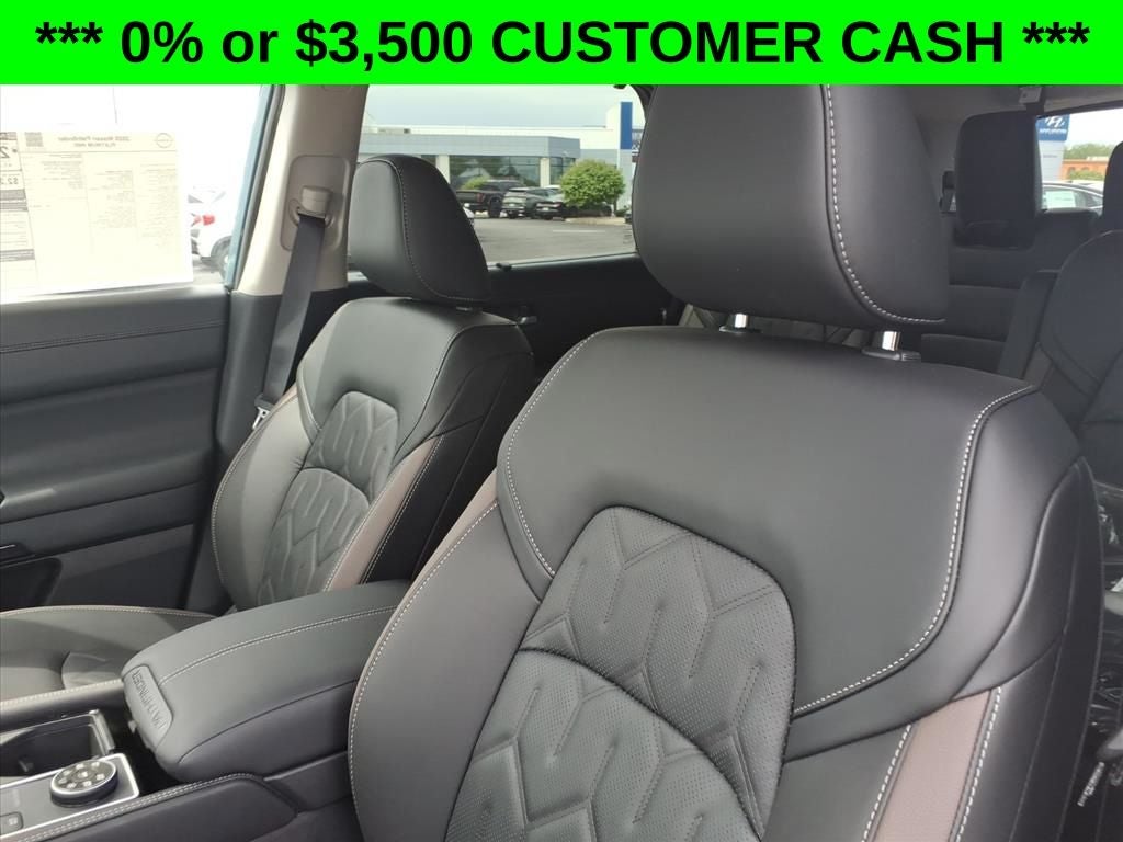 2026 Nissan Pathfinder Platinum
