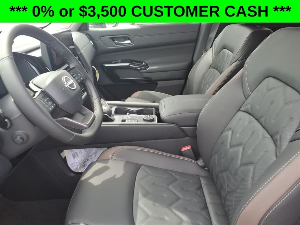 2026 Nissan Pathfinder Platinum