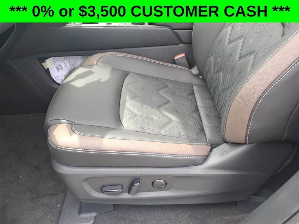 2026 Nissan Pathfinder Platinum